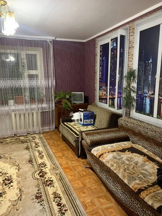 Затишна 3к цегла, хороший стан оформлення мінімальне! 27406