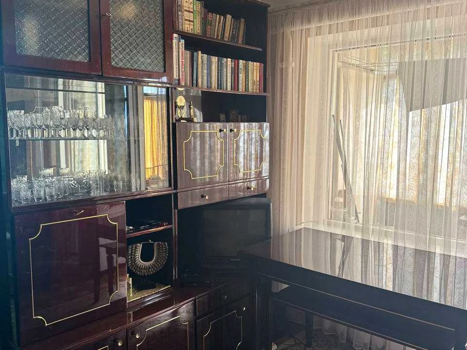 Квартира. Запорожье, Космическая ул.
