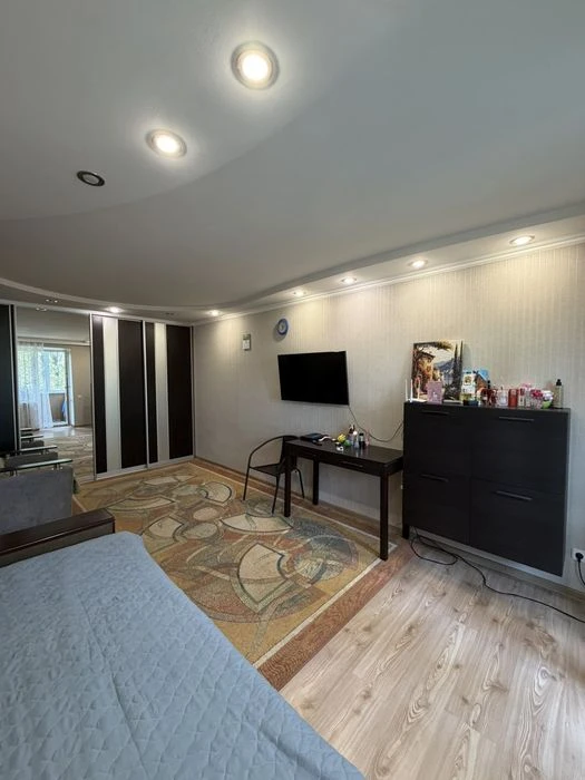 Продам 1к квартиру на улице Орловской
