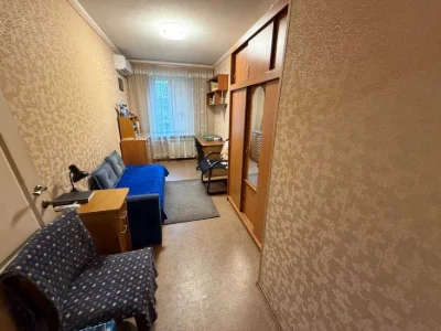 Продам 2-комн кв на ул. Ген Безручко (Новоорловская), р-н Пе