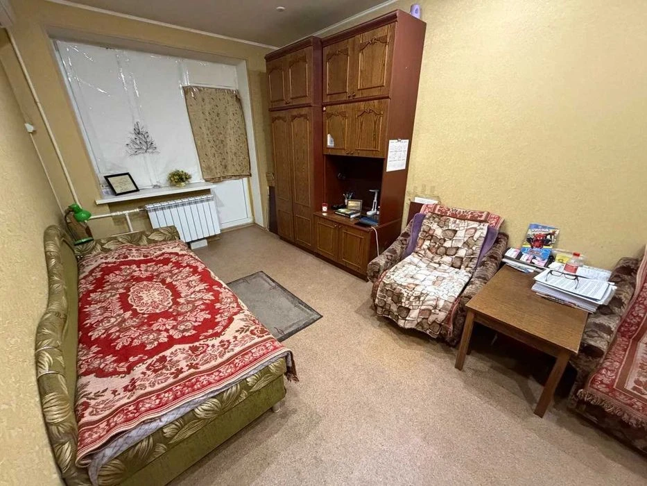 Продам 2-комн кв на ул. Ген Безручко (Новоорловская), р-н Пе