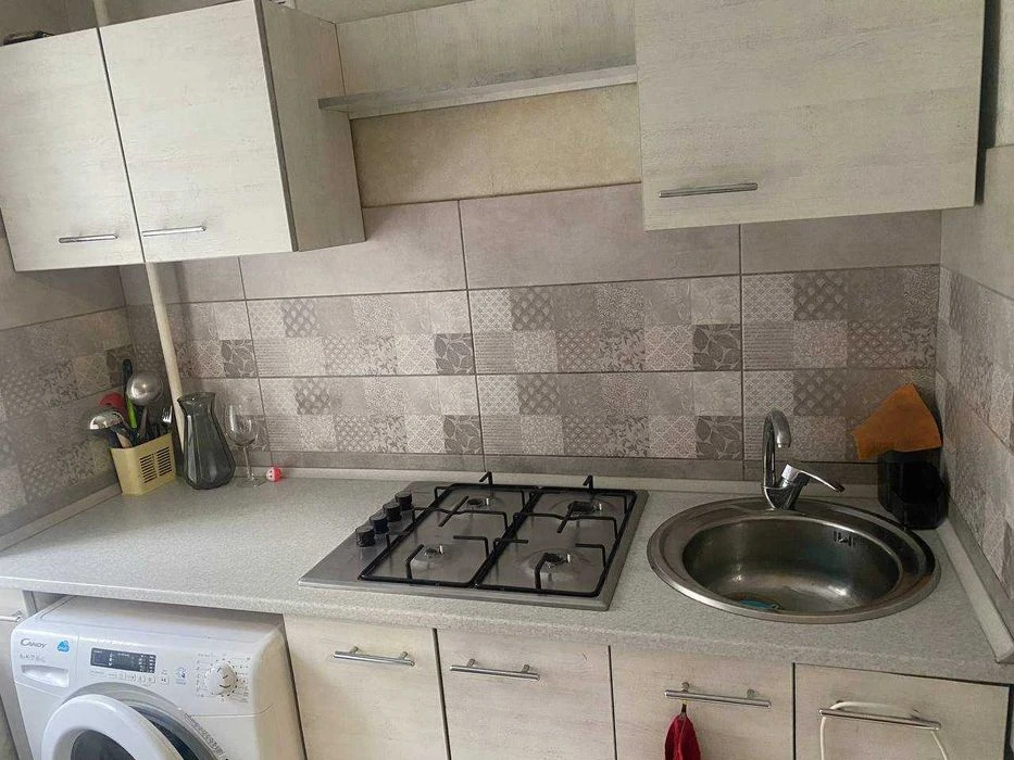 Продам квартиру на Узбекистанской