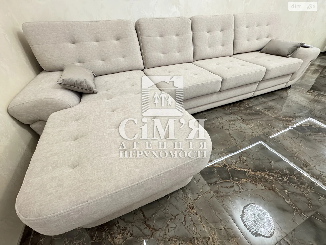 Long-Term Rental Apartment Center