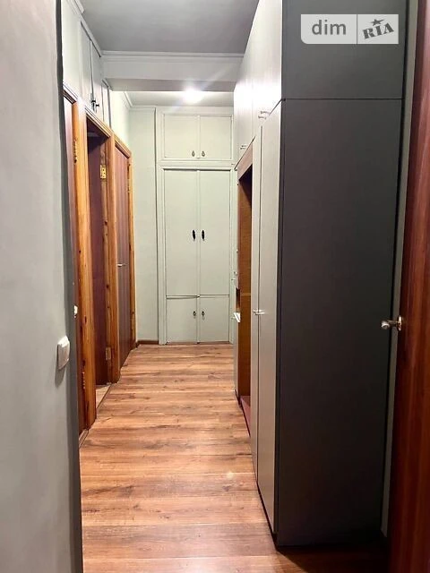 For sale 2-room apartment 45 sq. m. on Bereznyakivska 4 • ID 34