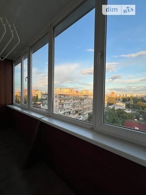 For sale 2-room apartment 45 sq. m. on Bereznyakivska 4 • ID 34