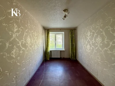 Продам 3 комнатную квартиру 12 Квартал, ул.Гладкова, Тера.