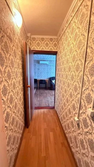 Продам 2-к квартиру Краснопольская 12 Квартал Богдана Хмельн