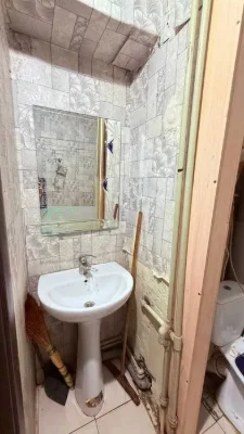Продам 2-к квартиру Краснопольская 12 Квартал Богдана Хмельн