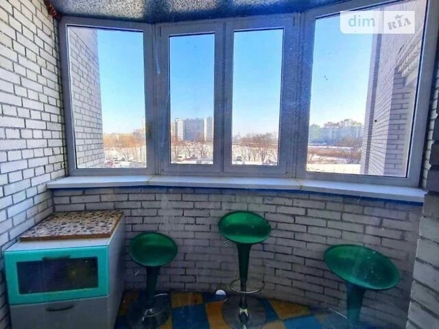 Продаж 2к квартири 106 кв. м на вул. Драгоманова 31Б • ID 34