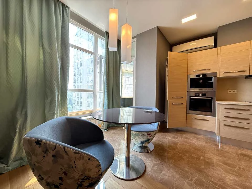 Apartment. Kyiv, Mokra St. (Kudryashova)