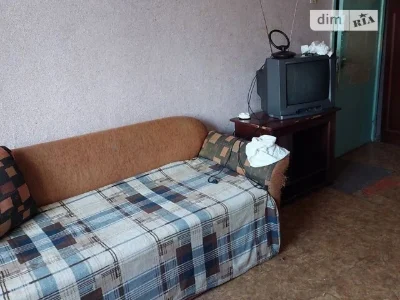 Room for sale 18.1 sq. m. on Svitlitskogo St. 24A • ID 3432
