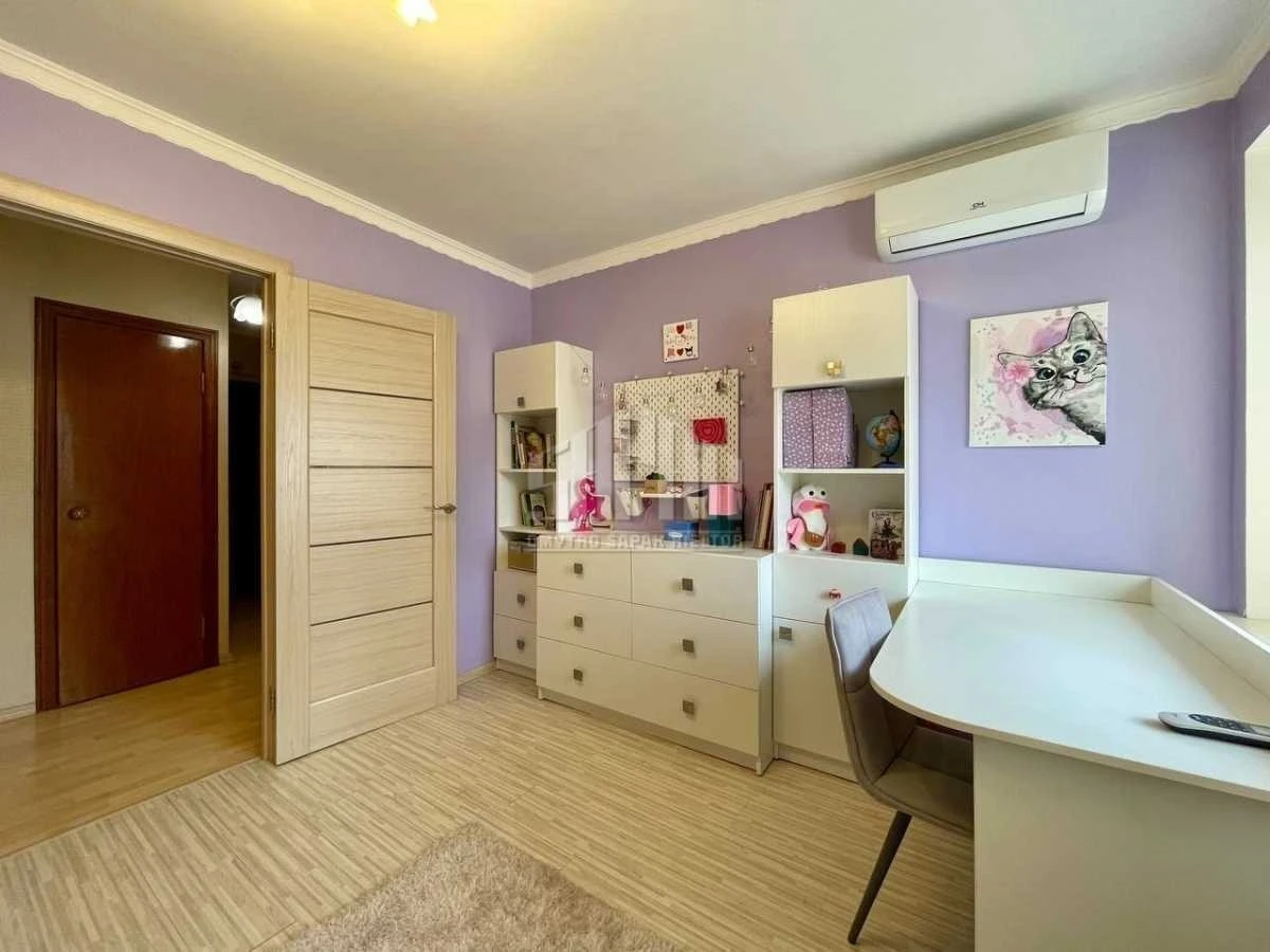 Sale of a 2-room apartment 56.2 m², Volodymyr Antonovych in