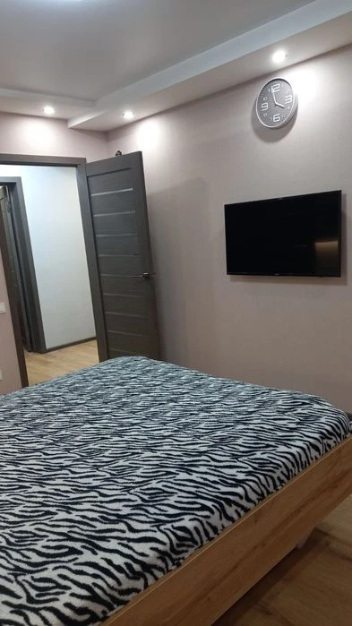 3х кімнатна квартира у центрі Хортицького з євроремонтом