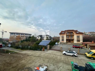 Продаж 3-х кім квартири, провулок Вербний 8, Ужгород!