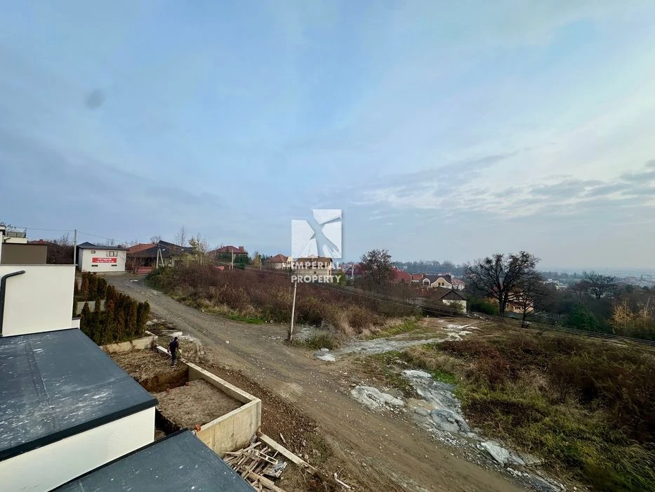 Продаж 3-х кім квартири, провулок Вербний 8, Ужгород!