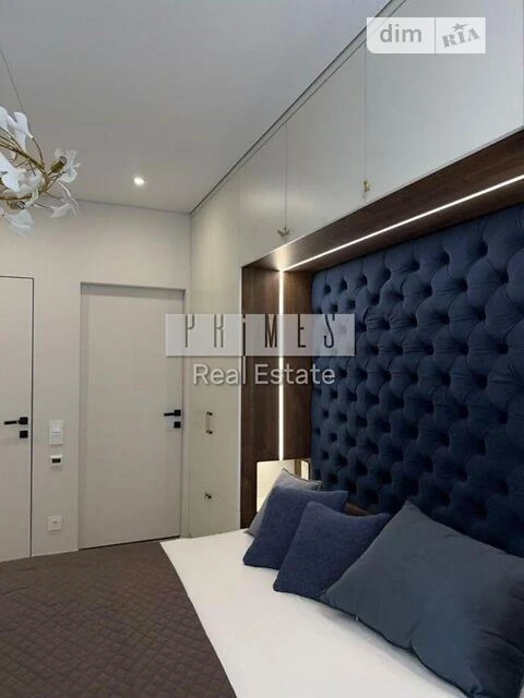 Sale of 2-room apartment 61 sq. m. on Mykhaylo Maksymovycha st. 24G