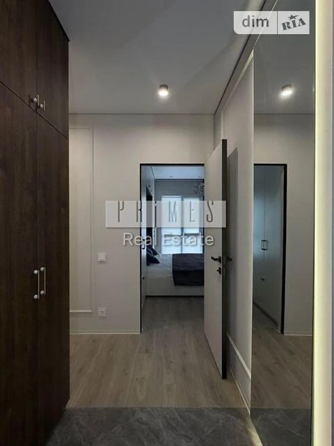 Sale of 2-room apartment 61 sq. m. on Mykhaylo Maksymovycha st. 24G