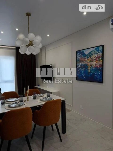 Sale of 2-room apartment 61 sq. m. on Mykhaylo Maksymovycha st. 24G