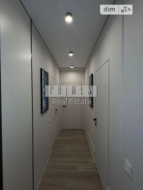 Sale of 2-room apartment 61 sq. m. on Mykhaylo Maksymovycha st. 24G