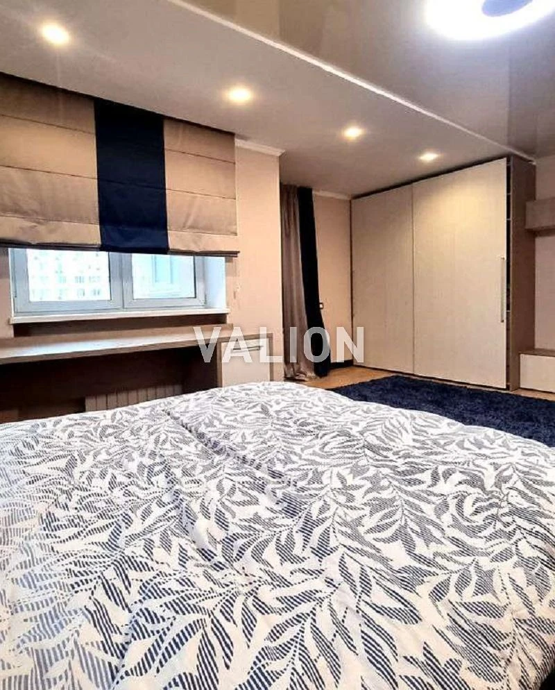 3-room apartment for sale, Chavdar Yelyzavety St. 2, Molodizhny Residential Complex