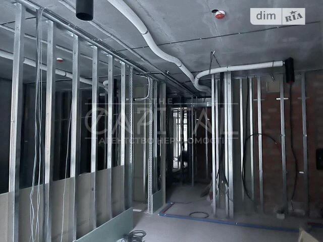 Sale of 10k apartments 271.6 sq. m on Predslavynska Street 44 •