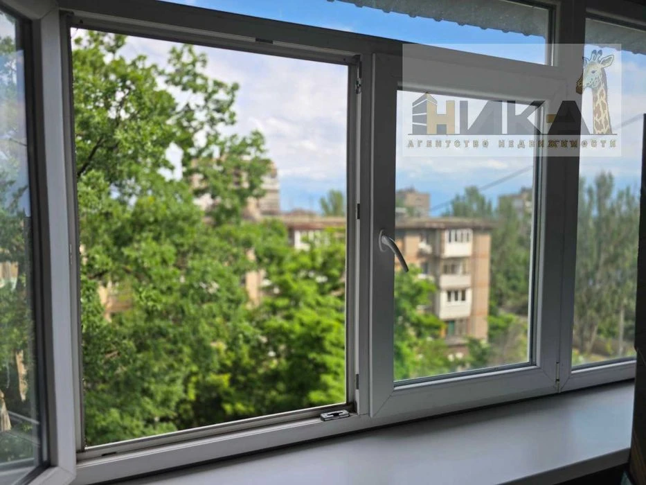 Продам 1 кімнатну квартиру бульвар Гвардійський