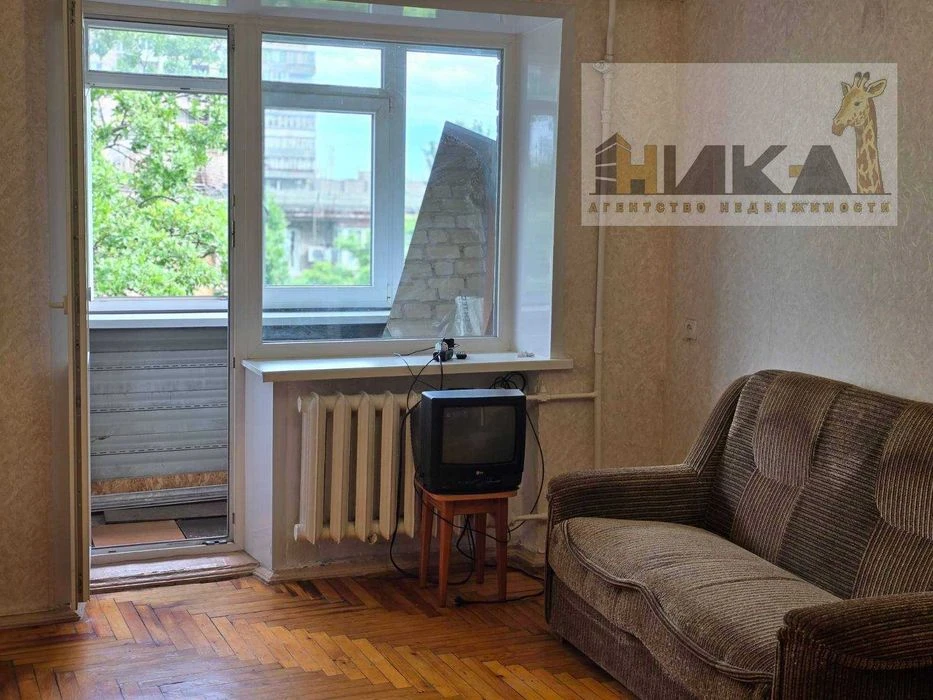 Продам 1 кімнатну квартиру бульвар Гвардійський
