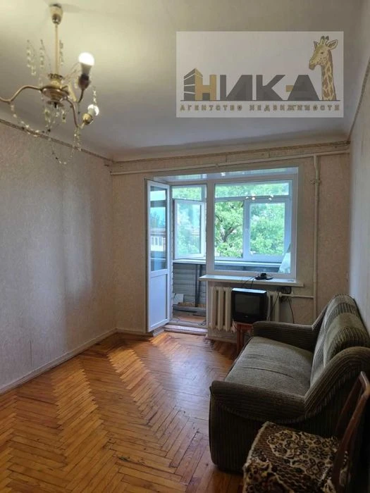 Продам 1 кімнатну квартиру бульвар Гвардійський