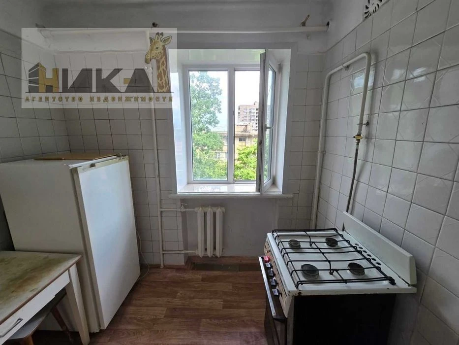 Продам 1 кімнатну квартиру бульвар Гвардійський