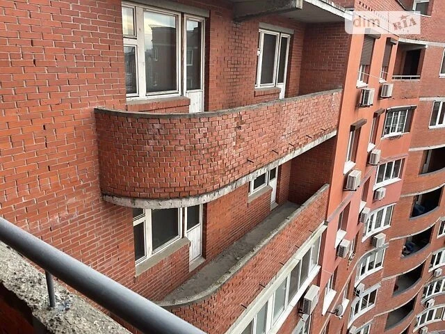 Sale of 5-room apartment 175.5 sq. m on Akhmatova Anna St. • ID 3
