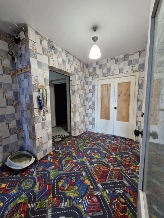 Sale without commission for the buyer! Spacious 2-room apartment