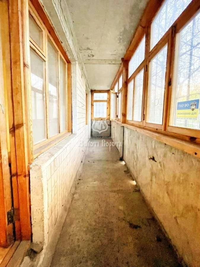 Продаж 5-кімнатної квартири 101 м², Васильківська вул., 38