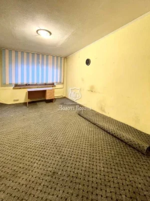 Продаж 5-кімнатної квартири 101 м², Васильківська вул., 38