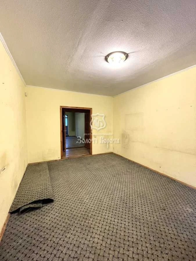 Продаж 5-кімнатної квартири 101 м², Васильківська вул., 38