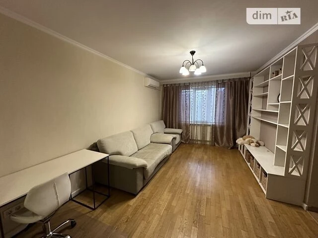 Sale of 3-room apartment 66 sq. m on Zhmerynska Street 32 • ID 34586