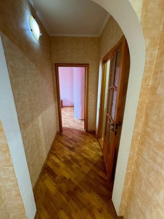 2-room apartment with renovation. For sale. View, 73 sq. m.