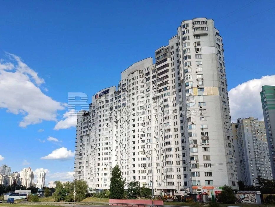 2-room apartment with renovation. For sale. View, 73 sq. m.