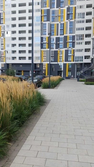 2-room apartment for sale in the Rusanivska Gavan residential complex, 53 m2, 25th floor.