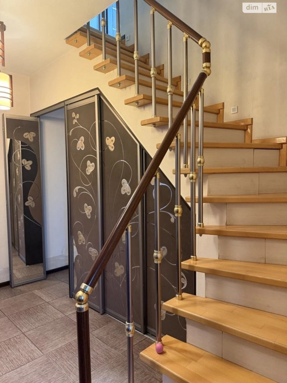 Long-term Rental Part of the house