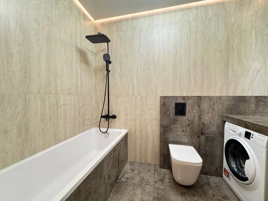 Продаж 1к квартири ЖК Korona House/43 м2/Новий Ремонт