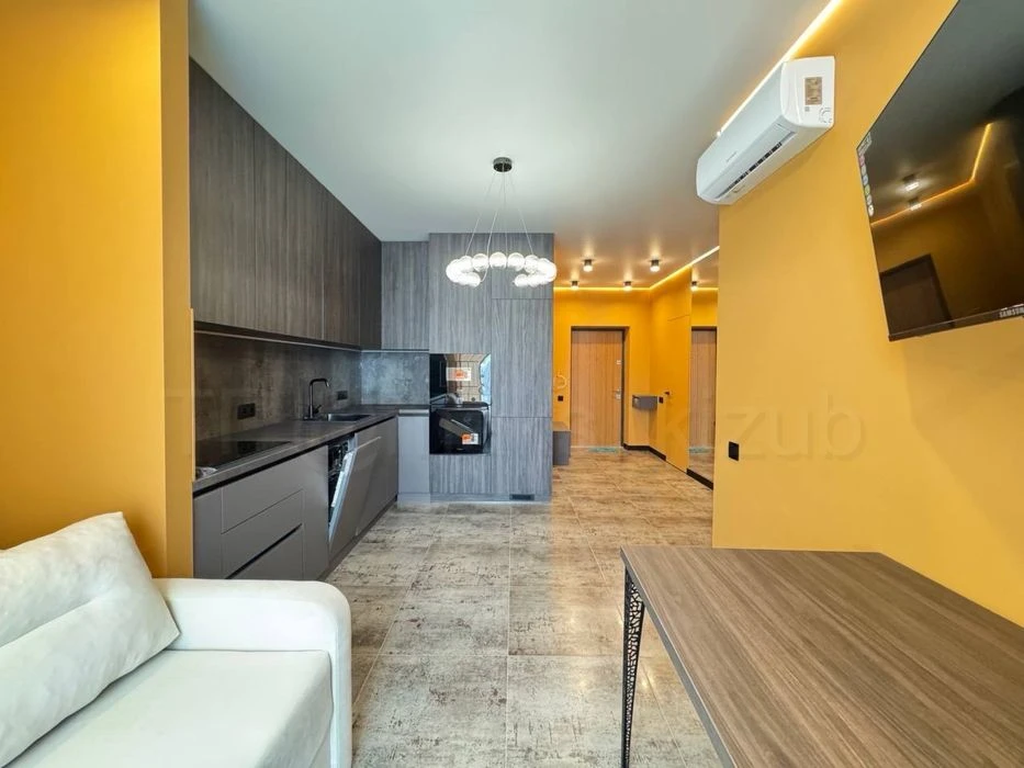 Продаж 1к квартири ЖК Korona House/43 м2/Новий Ремонт