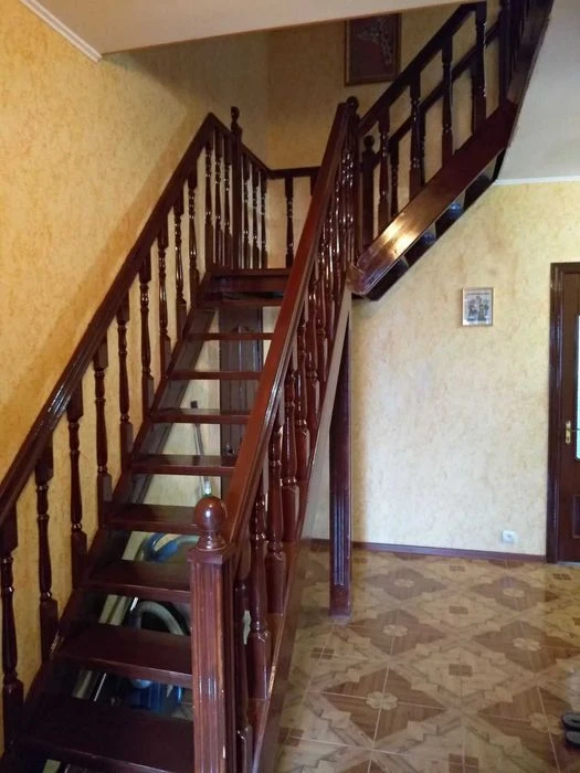Двоповерховий будинок 160м2 Хортицький микрорайон. Запоріжжя