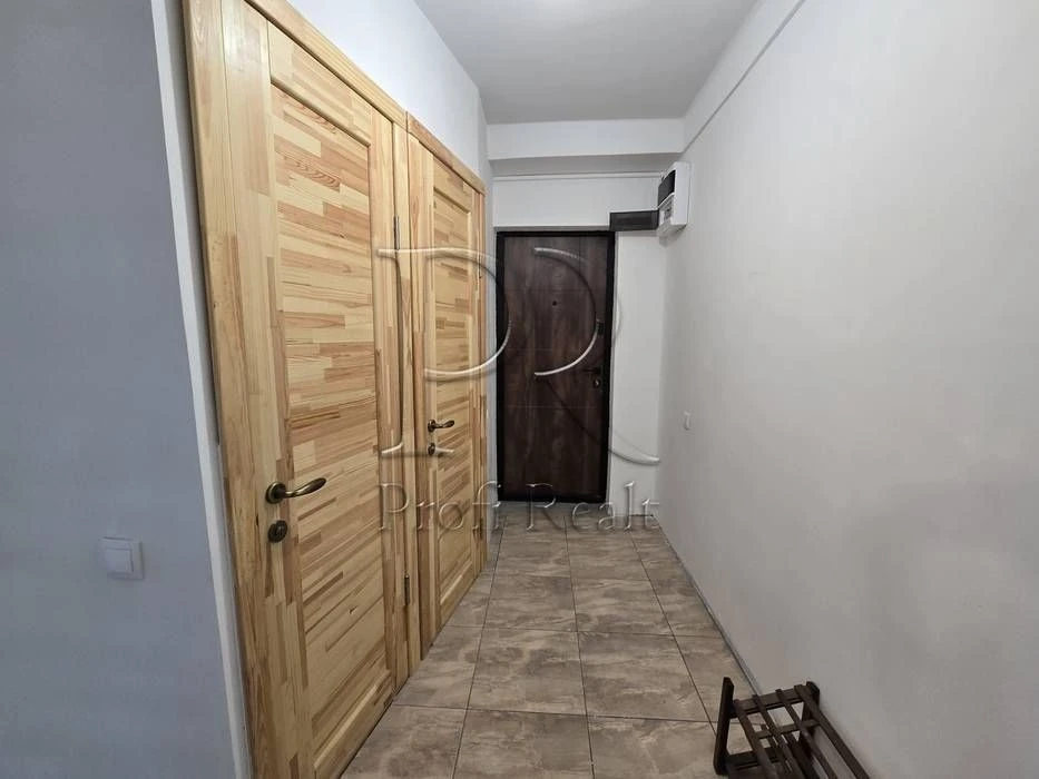 Без %! Продаж 2 кімн. квартири вулиця Романа Ратушного 13