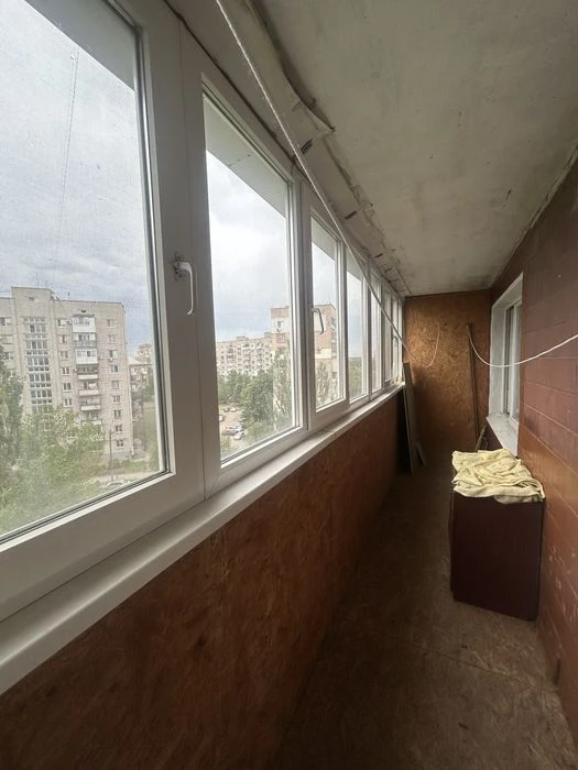 Продажа 1-х комн, ул. Лобоновского, площадь 38 кв2, возле Стад