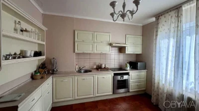 2-room apartment Petro Hryhorenko Ave., 18-A