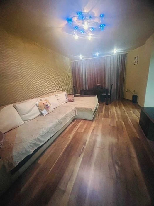Three-room apartment for sale near Levada metro station.