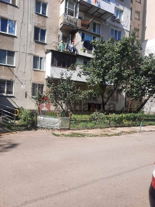 3х комнатная квартира на Левитана кирпичный дом