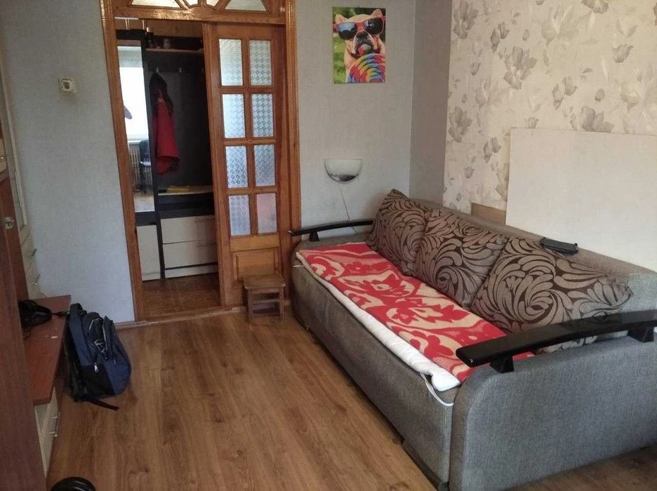 D1K 3-room apartment for sale at 5 Zhukovsky Ave.