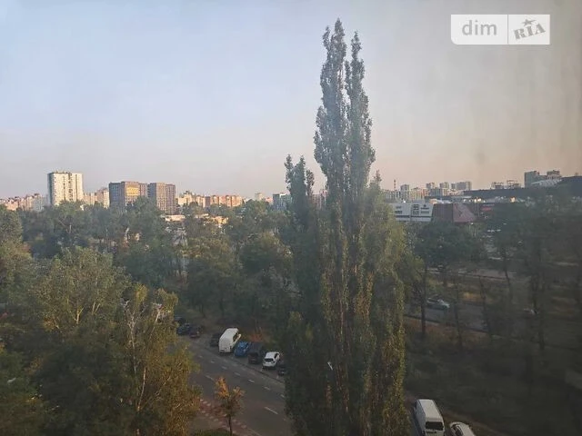 Sale of 2-room apartment 59.9 sq. m. on Lyatoshynskogo St. 8 • ID 3