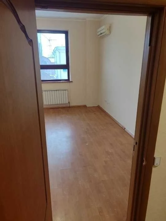 2-room apartment for sale 81.6 m², Shota Rustaveli St., 44